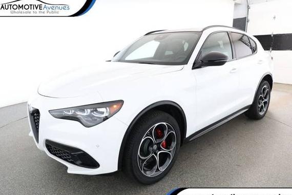 ALFA ROMEO STELVIO 2024 ZASPAKBN1R7D85810 image